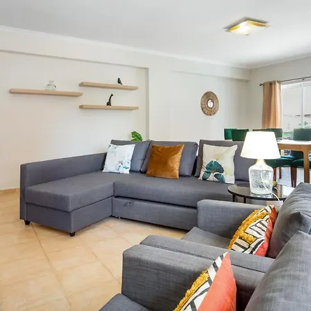 Boas House 西尔韦斯